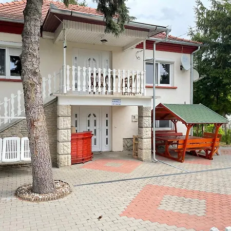 Holiday home Hunyadi Nyaralo